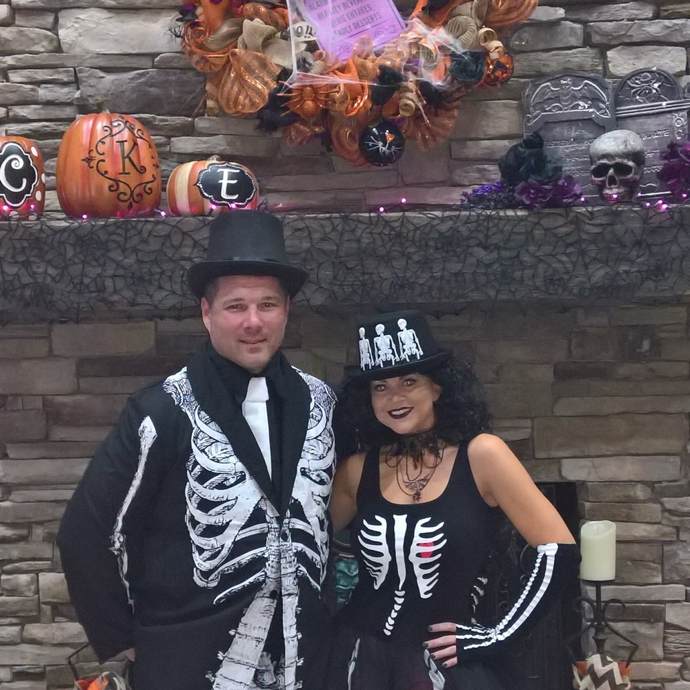 Skeleton Costume Set for adults